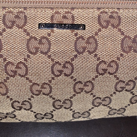 Vintage Gucci Pochette - Picture 2 of 5